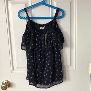 Abercrombie kids shirt